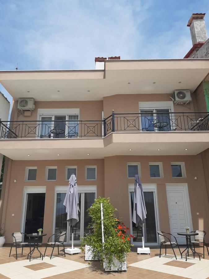 Christina'S Sea House Apartman Nikíti Kültér fotó