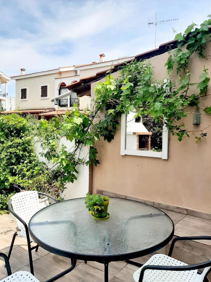 Christina'S Sea House Apartman Nikíti Kültér fotó