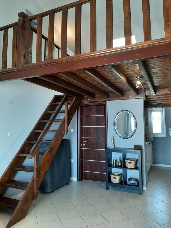 Christina'S Sea House Apartman Nikíti Kültér fotó