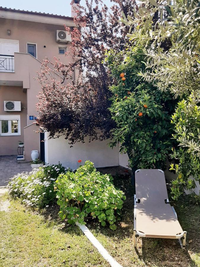 Christina'S Sea House Apartman Nikíti Kültér fotó