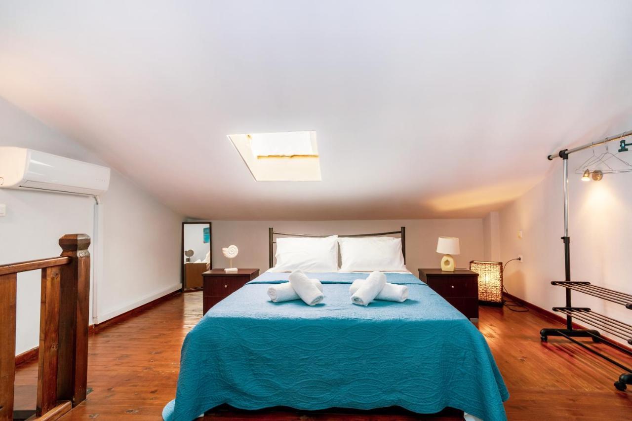 Christina'S Sea House Apartman Nikíti Kültér fotó